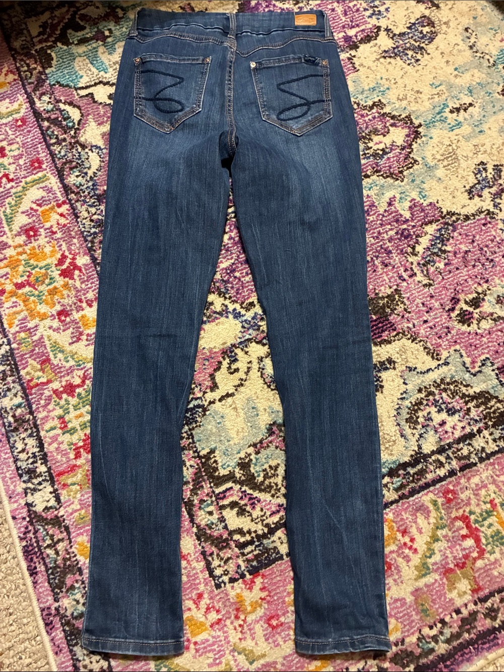 Seven7 jeans in size 2